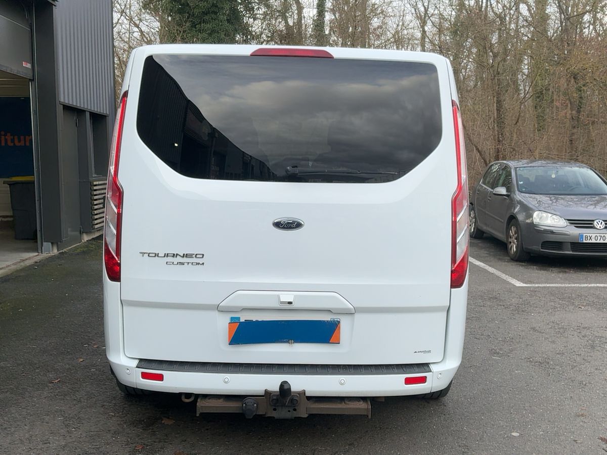 Ford Tourneo 2017 — photo 8