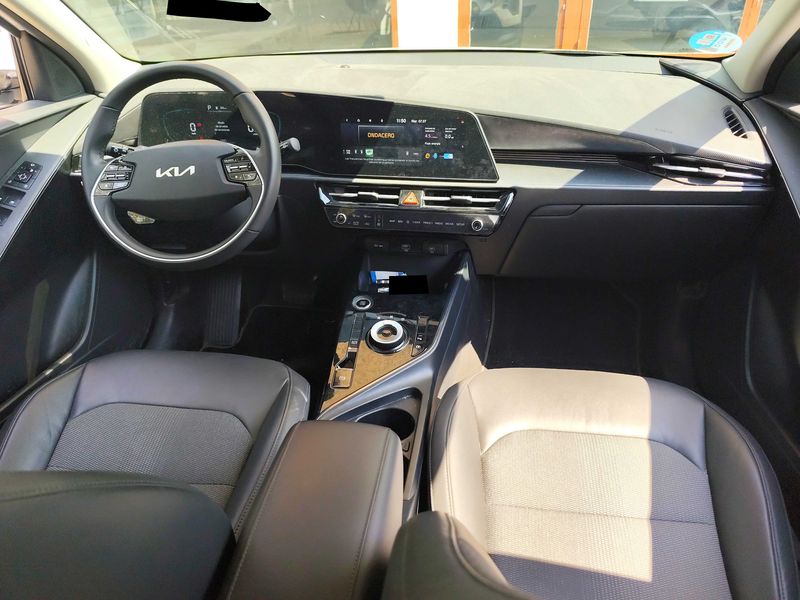 Kia Niro 1.6 Hybrid Drive — zdjęcie 11