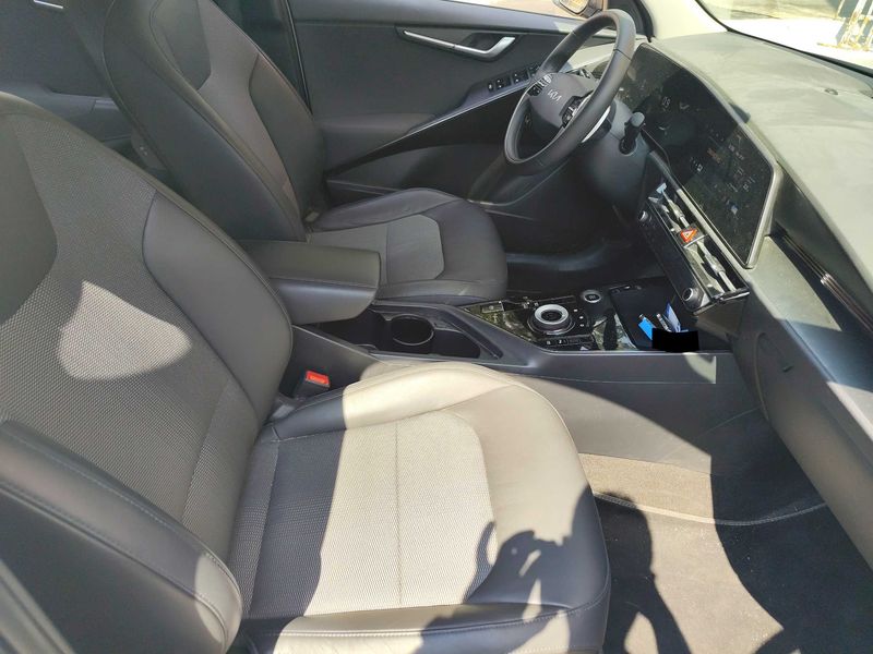 Kia Niro 1.6 Hybrid Drive — zdjęcie 10