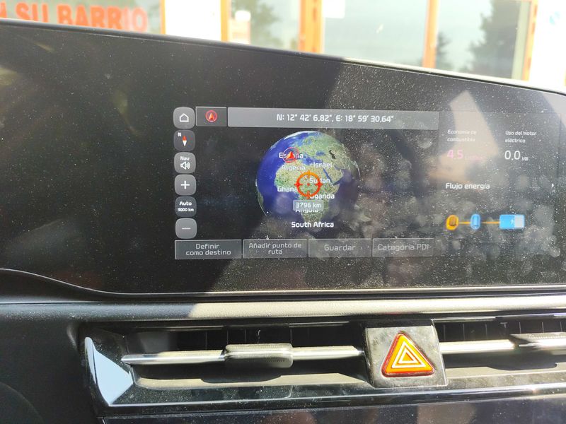 Kia Niro 1.6 Hybrid Drive — zdjęcie 13