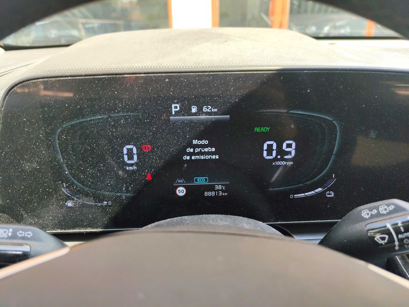 Kia Niro 1.6 Hybrid Drive — zdjęcie 12