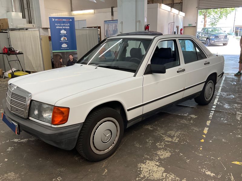 Mercedes-Benz 190/190 E E 190