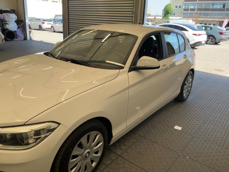 BMW 1er 118d xDrive Advantage 2015 – снимка 2