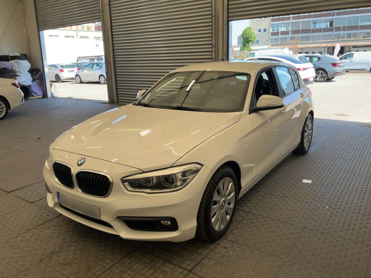 BMW 1er 2015 — photo 1