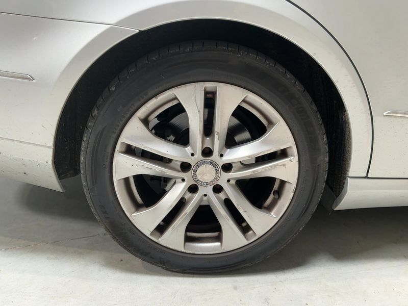 Mercedes-Benz E-Klasse E 220 CDI BlueEfficiency Avantgarde 2012 – снимка 9