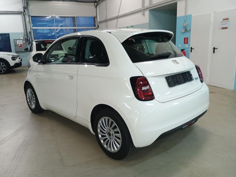 Fiat 500e electric drive 70 kW — zdjęcie 2