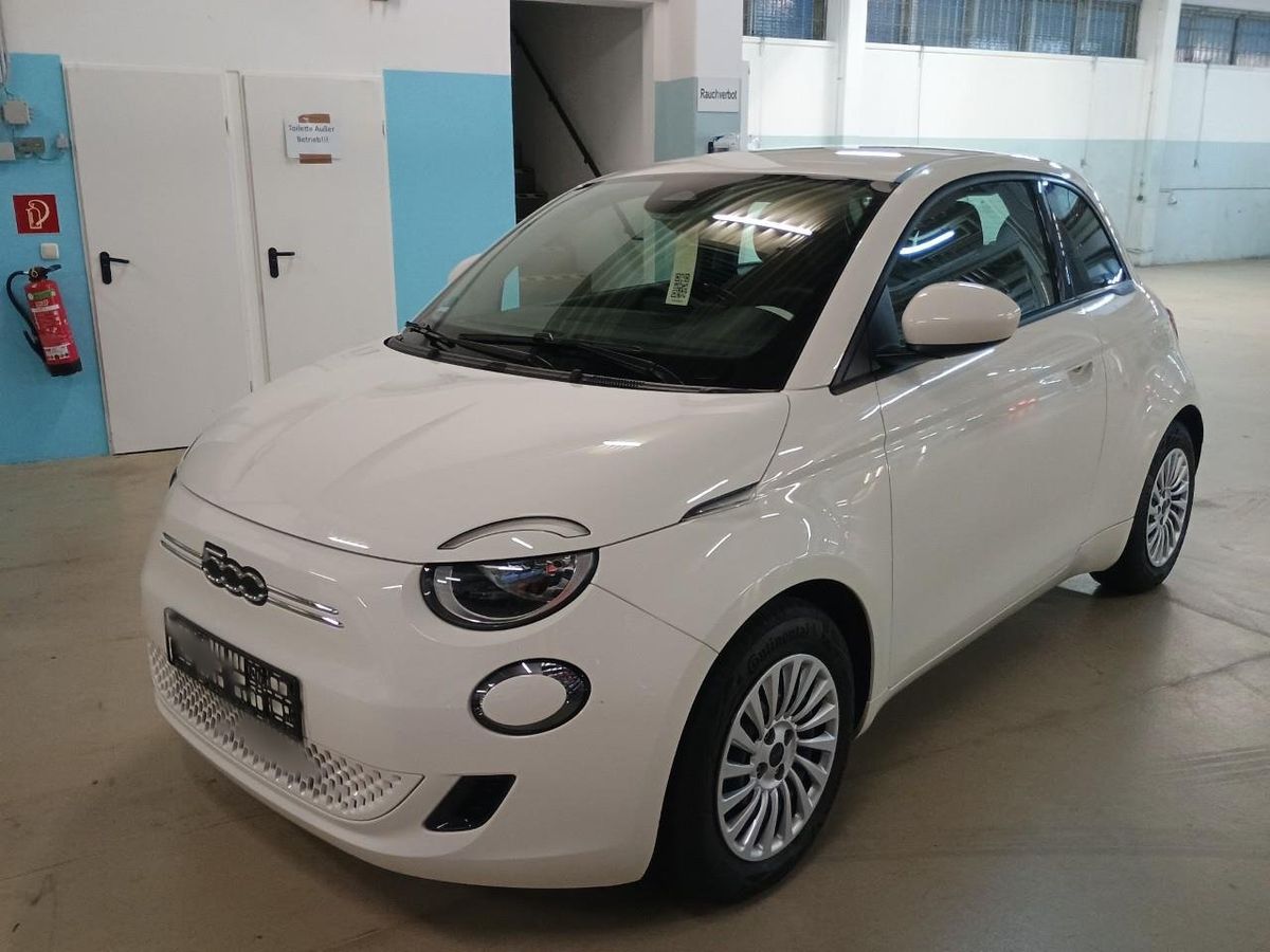 Fiat 500e 2023