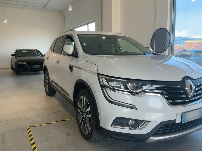 Renault Koleos 2.0 dCi Energy Intens 4x4 — zdjęcie 8