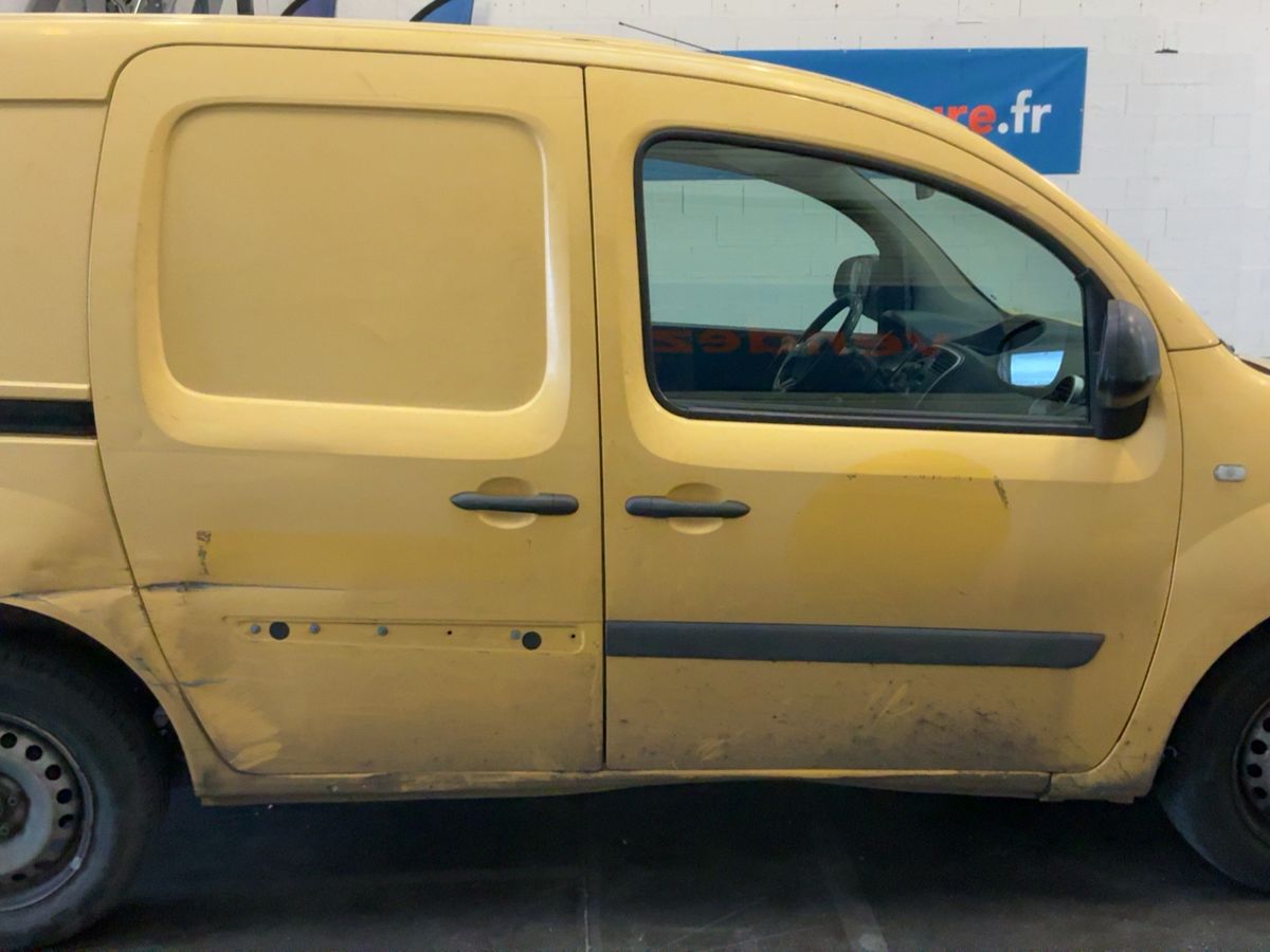 Renault Kangoo 2017 — photo 11