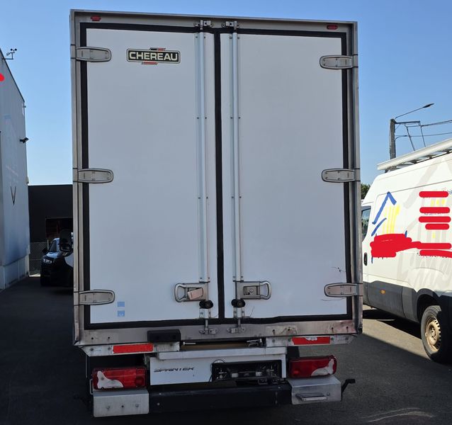 Mercedes-Benz Sprinter 419 CDI — zdjęcie 4