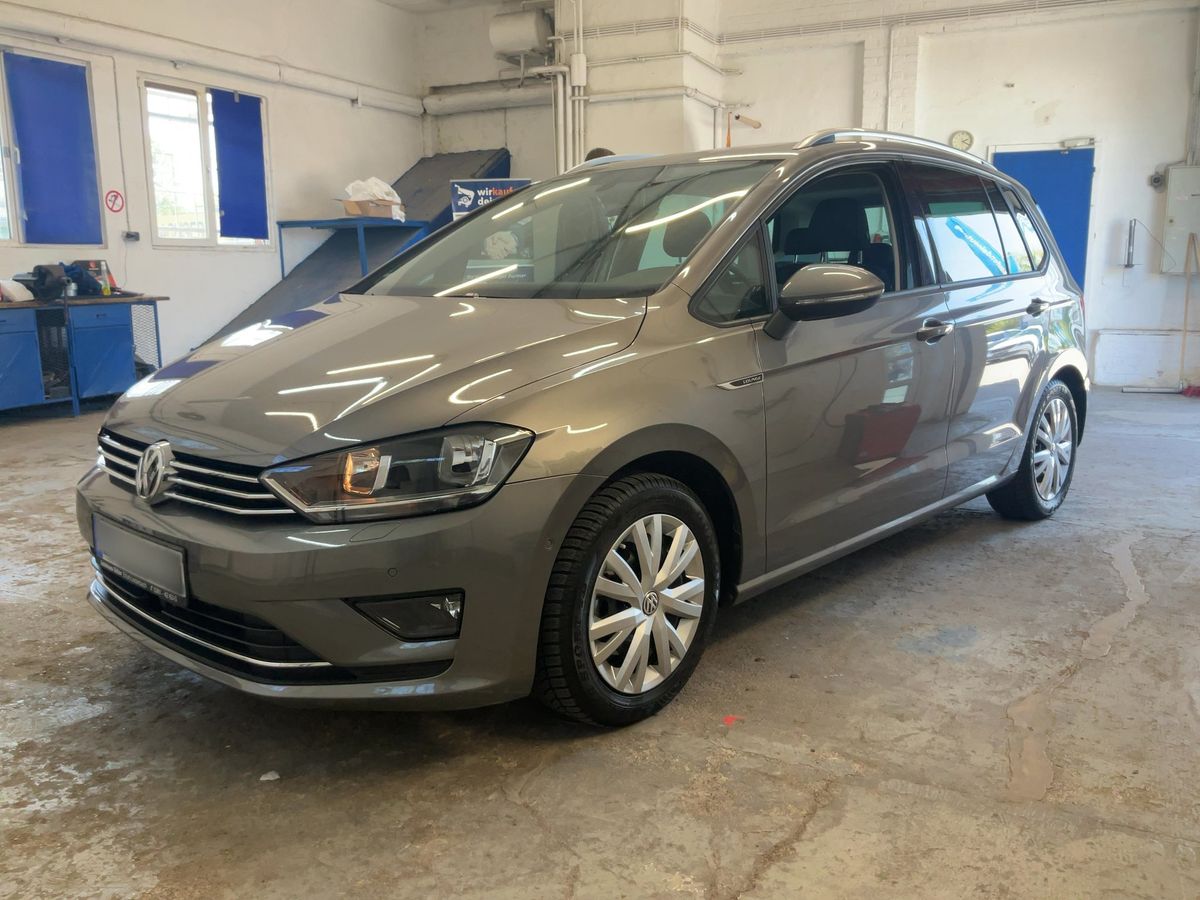 Volkswagen Golf 2015 — photo 1