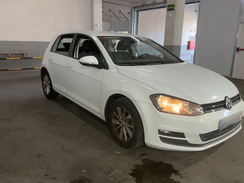 Volkswagen Golf VII 1.6 TDI Advance BlueMotion Tech 2013 – снимка 12
