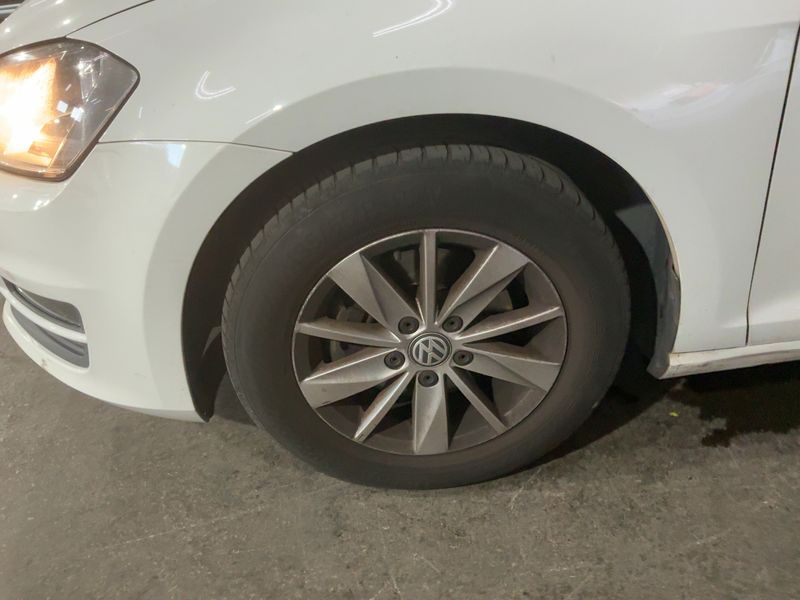 Volkswagen Golf VII 1.6 TDI Advance BlueMotion Tech 2013 – снимка 3