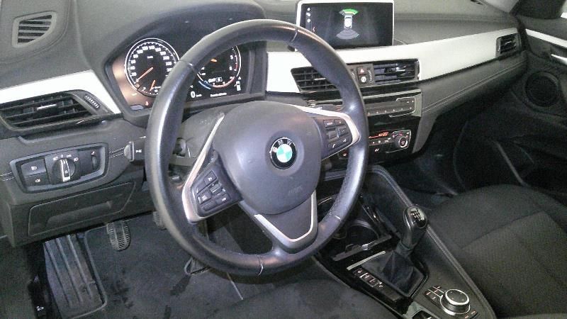 BMW X2 sDrive 18d — zdjęcie 9