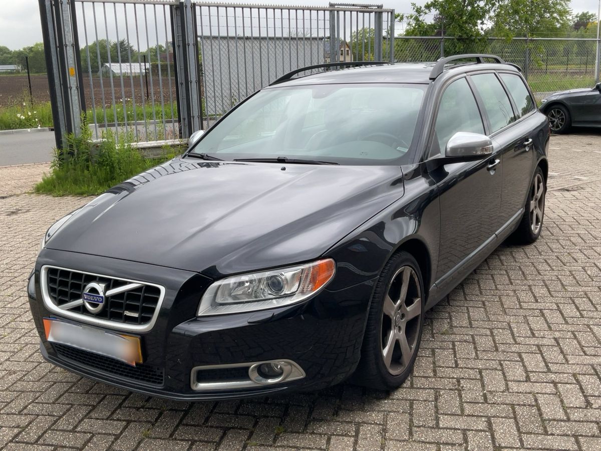 Volvo V70 2011