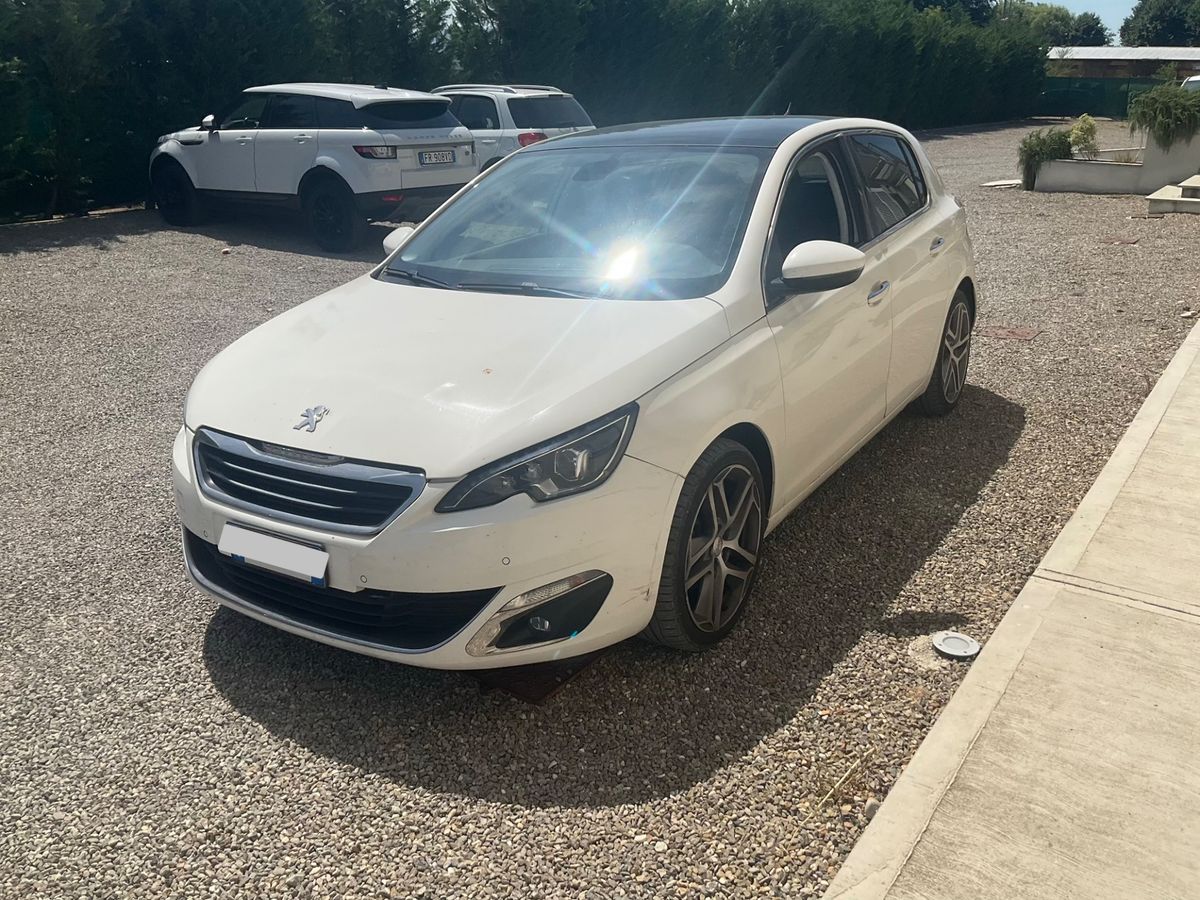 Peugeot 308 2016