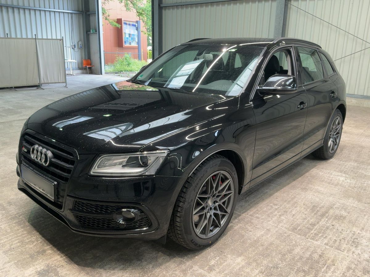 Audi SQ5 2015