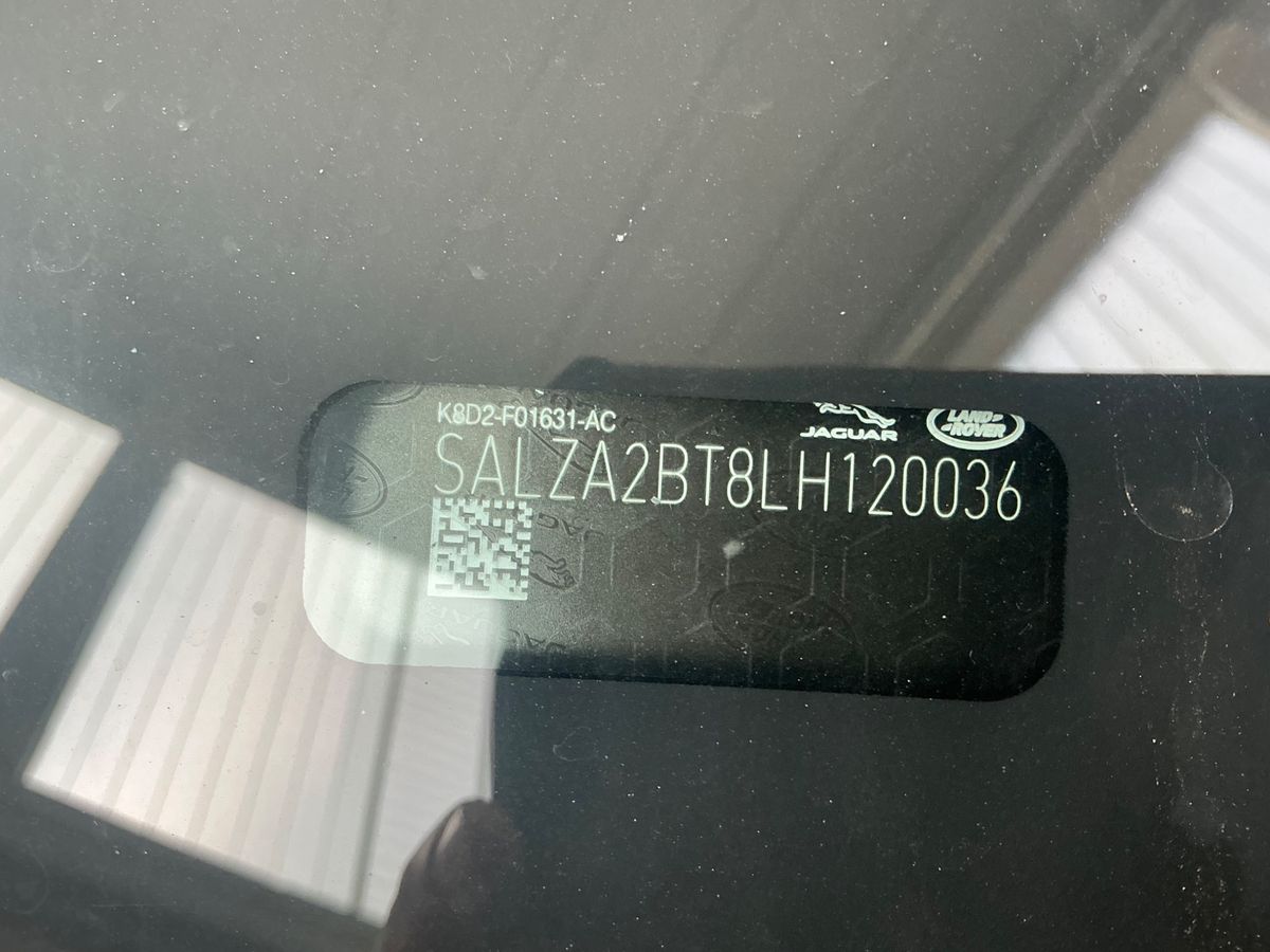 Land Rover 2021 — photo 24