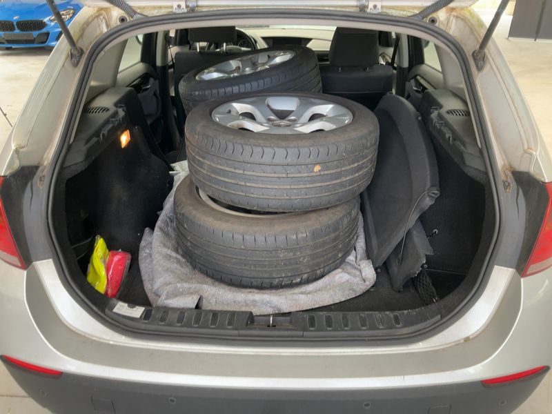 BMW X1 xDrive 20d 2010 – снимка 16