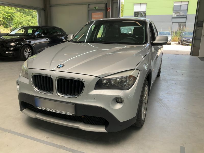 BMW X1 xDrive 20d 2010 – снимка 1