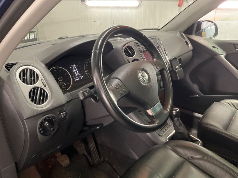 Volkswagen Tiguan 2.0 TSI Track & Field 4Motion 2009 – снимка 41