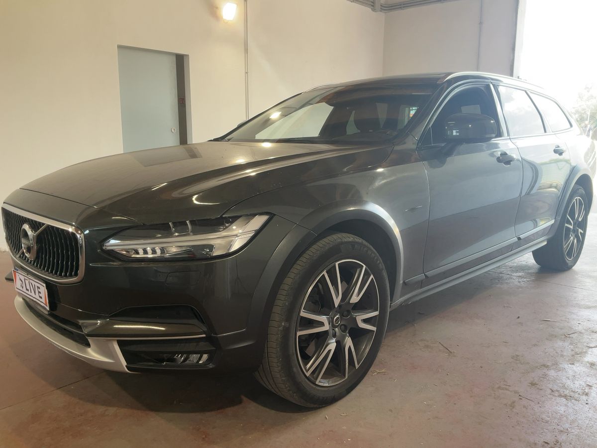 Volvo V90 Cross Country 2.0 D5 Pro AWD