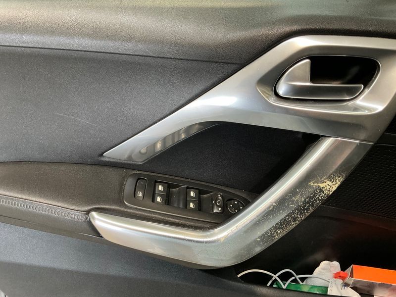 Peugeot 2008 1.6 Blue-HDi Crossway 2018 – снимка 26