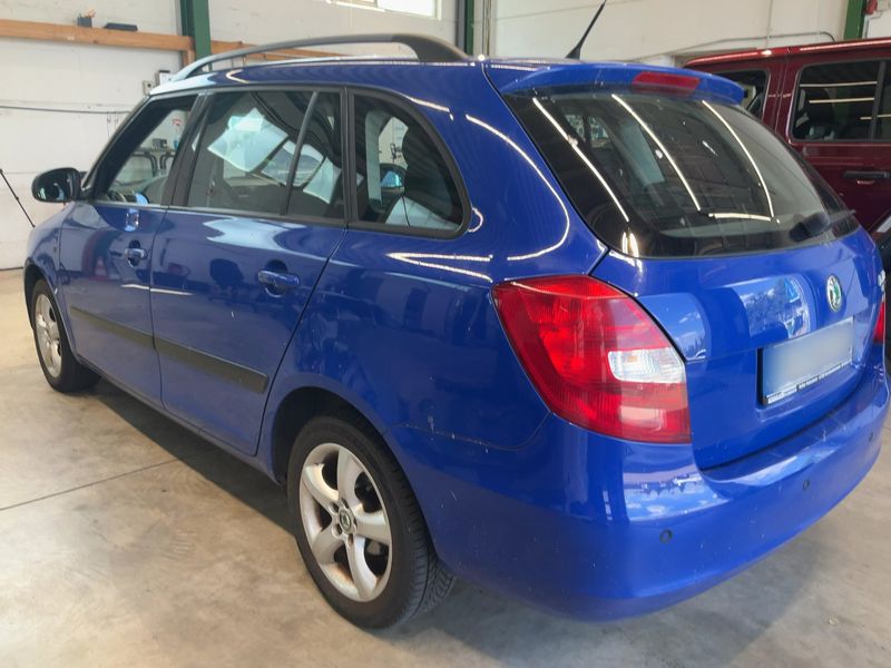 Skoda Fabia 1.4 Style Edition 2009 – снимка 6