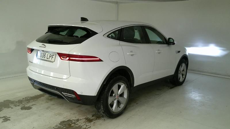 Jaguar E-Pace D165 Mild-Hybrid S AWD — zdjęcie 5