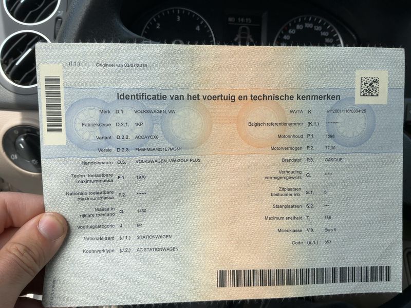 Volkswagen Golf VI Plus 1.6 TDI Trendline BlueMotion Tech 2011 – снимка 20