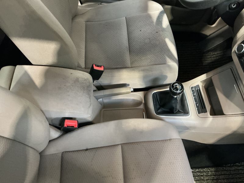 Volkswagen Golf VI Plus 1.6 TDI Trendline BlueMotion Tech 2011 – снимка 36