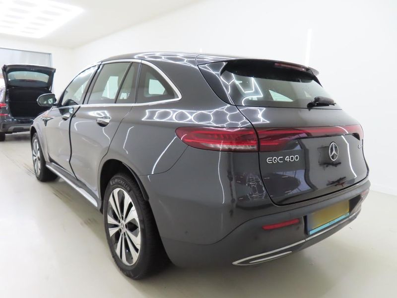 Mercedes-Benz EQC electric drive 300 kW 4Matic — zdjęcie 2