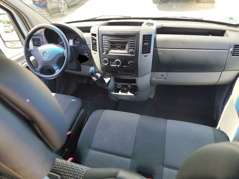 Mercedes-Benz Sprinter 213 CDI — zdjęcie 11