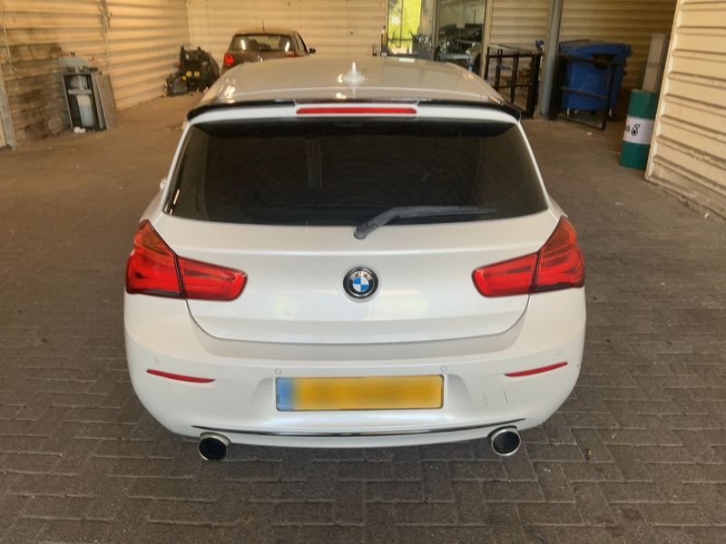 BMW 1er 118i Sport Line 2016 – снимка 7