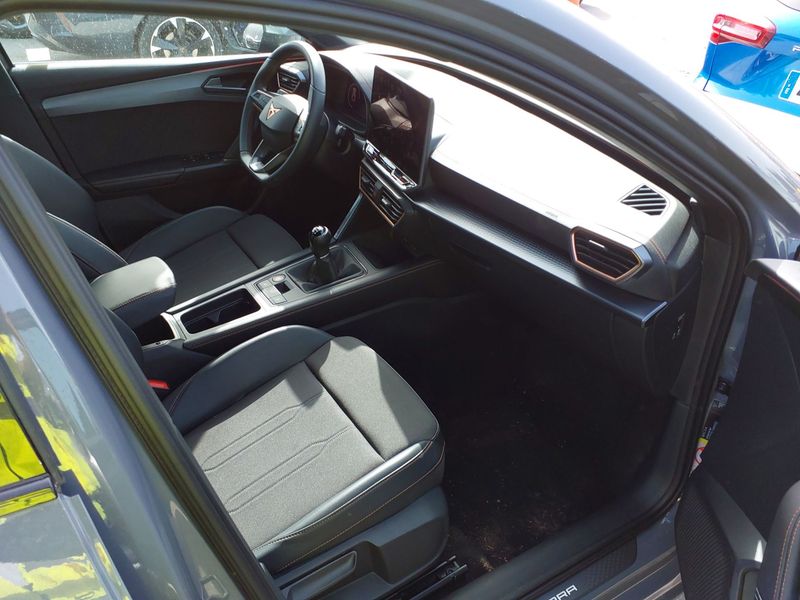 Cupra Leon 1.5 TSI ACT — zdjęcie 10