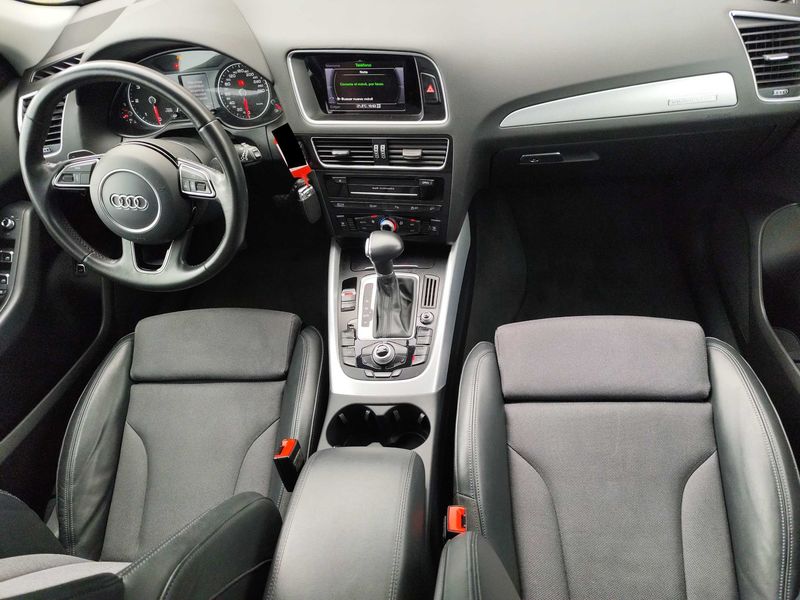 Audi Q5 2.0 TDI quattro Advanced edition — zdjęcie 11