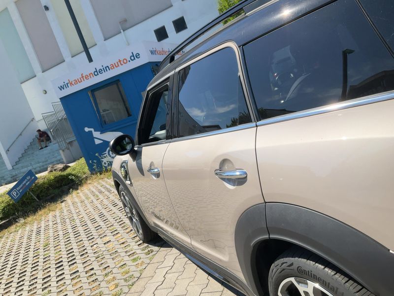 MINI Countryman Cooper S E Hybrid ALL4 Trim — zdjęcie 3