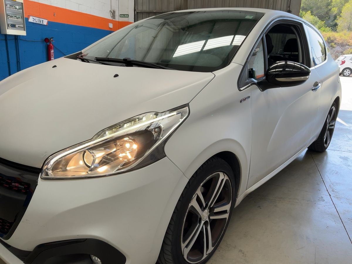 Peugeot 208 d'occasion