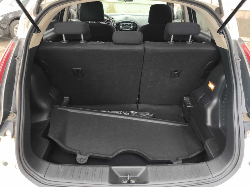Nissan Juke 1.2 Acenta — zdjęcie 9