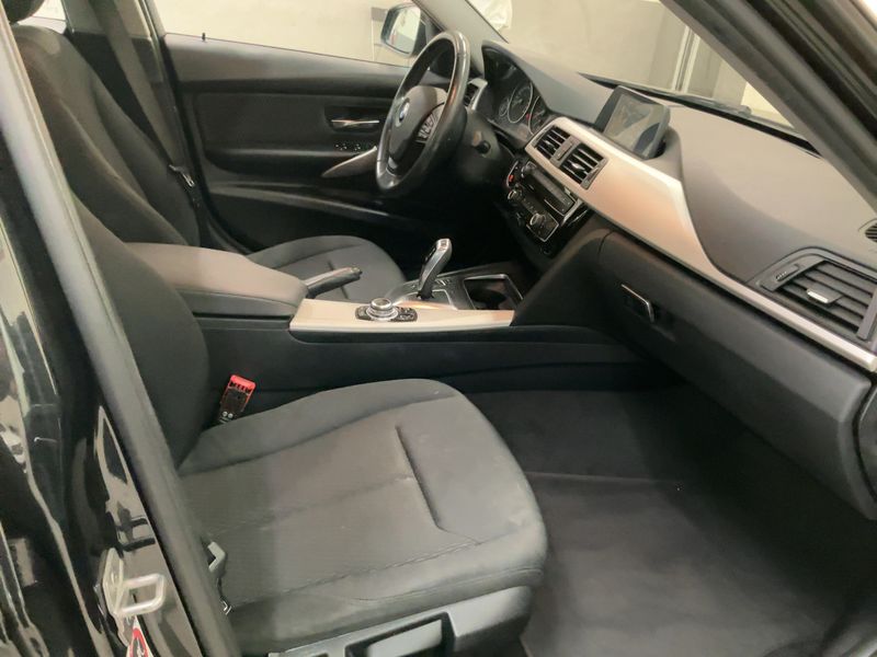 BMW 3er 318d Advantage — zdjęcie 11