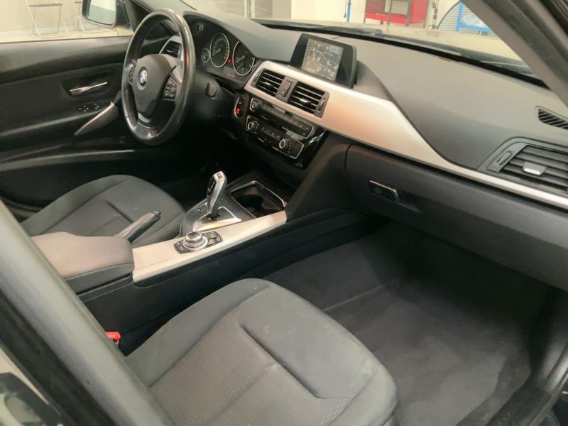 BMW 3er 318d Advantage — zdjęcie 12