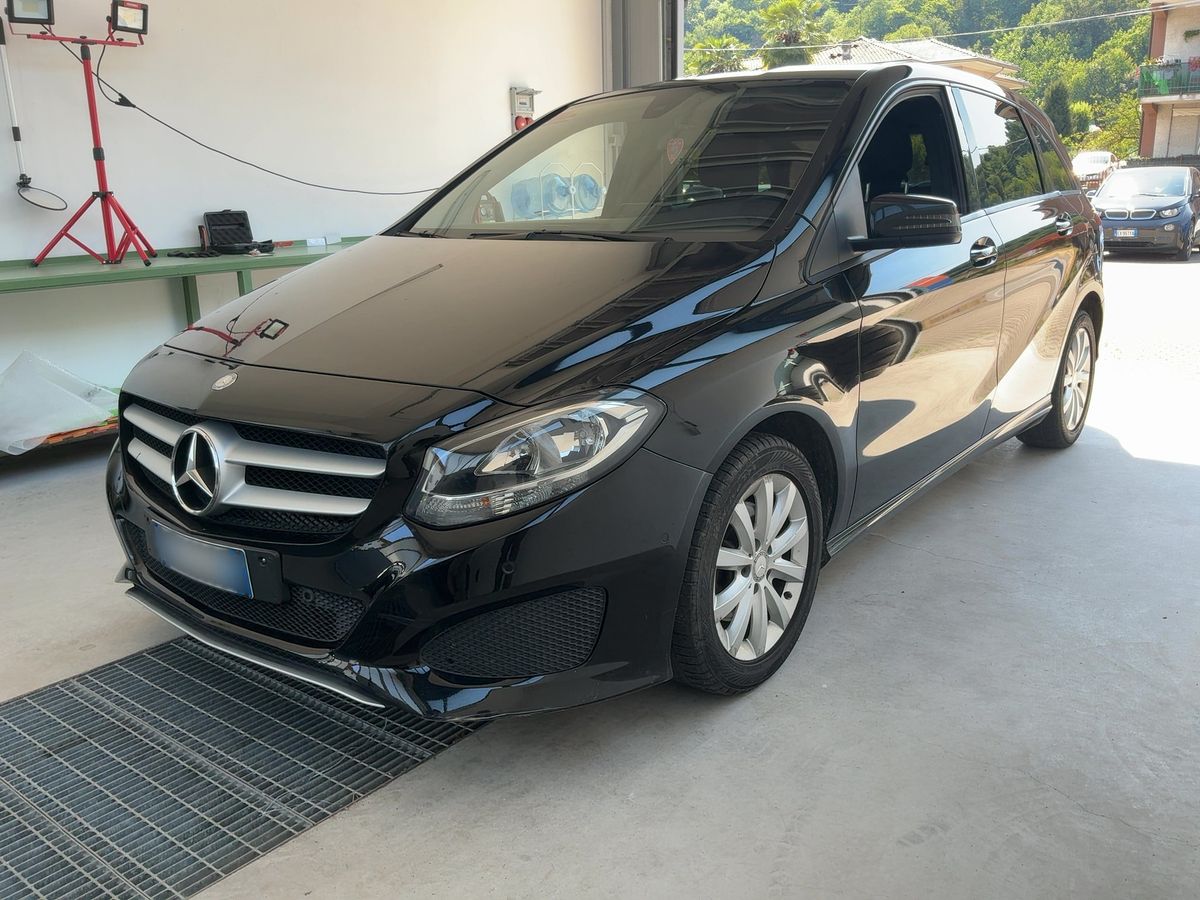 Mercedes-Benz B-Klasse 2015 — photo 1