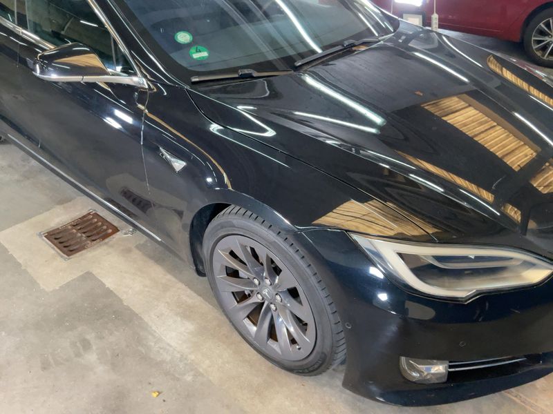 Tesla Model S 70D Dual — zdjęcie 8