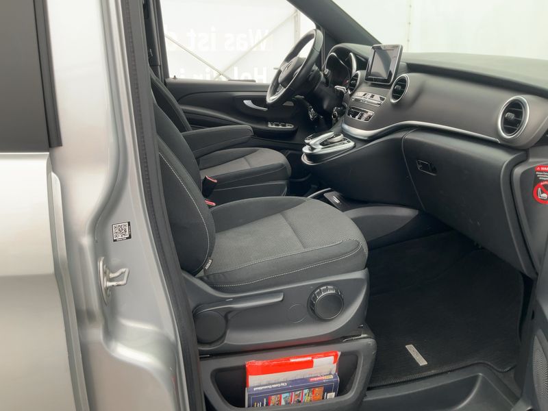 Mercedes-Benz V-Klasse V 250 d lang BlueTEC Edition — zdjęcie 11