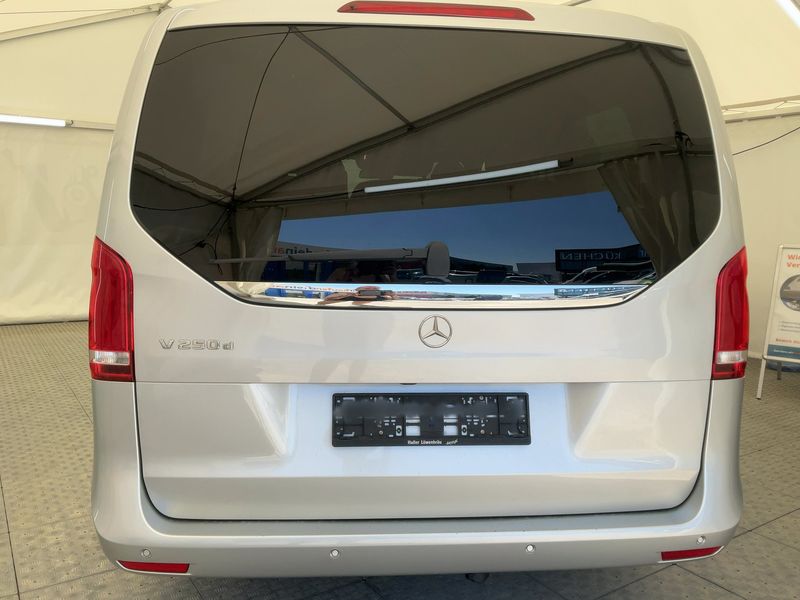 Mercedes-Benz V-Klasse V 250 d lang BlueTEC Edition — zdjęcie 5