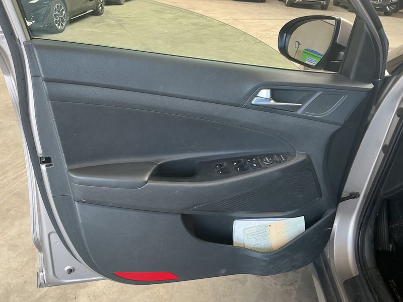 Hyundai Tucson 1.6 Trend blue 2WD 2018 – снимка 30