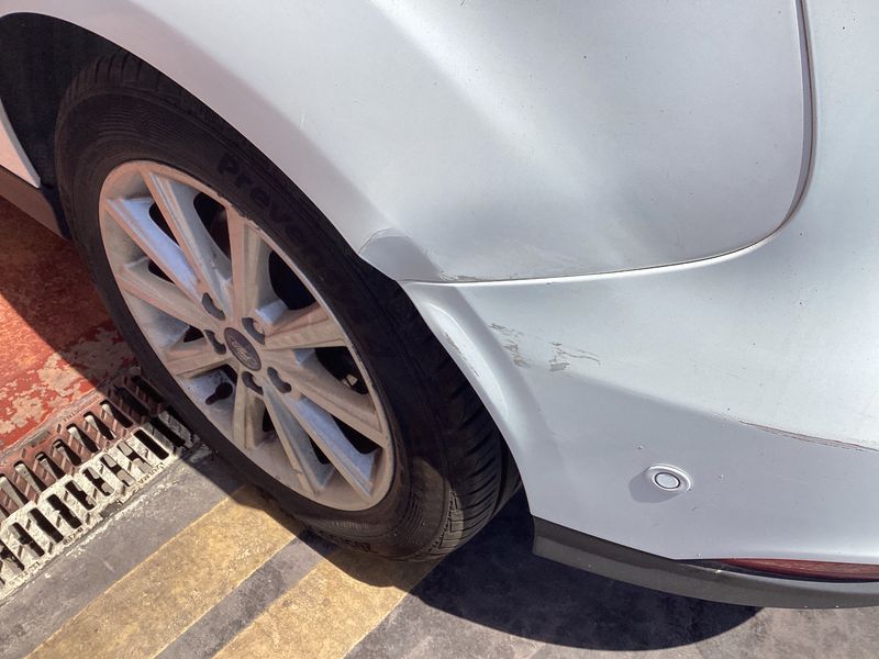 Ford Focus 1.0 EcoBoost Titanium 2015 – снимка 24