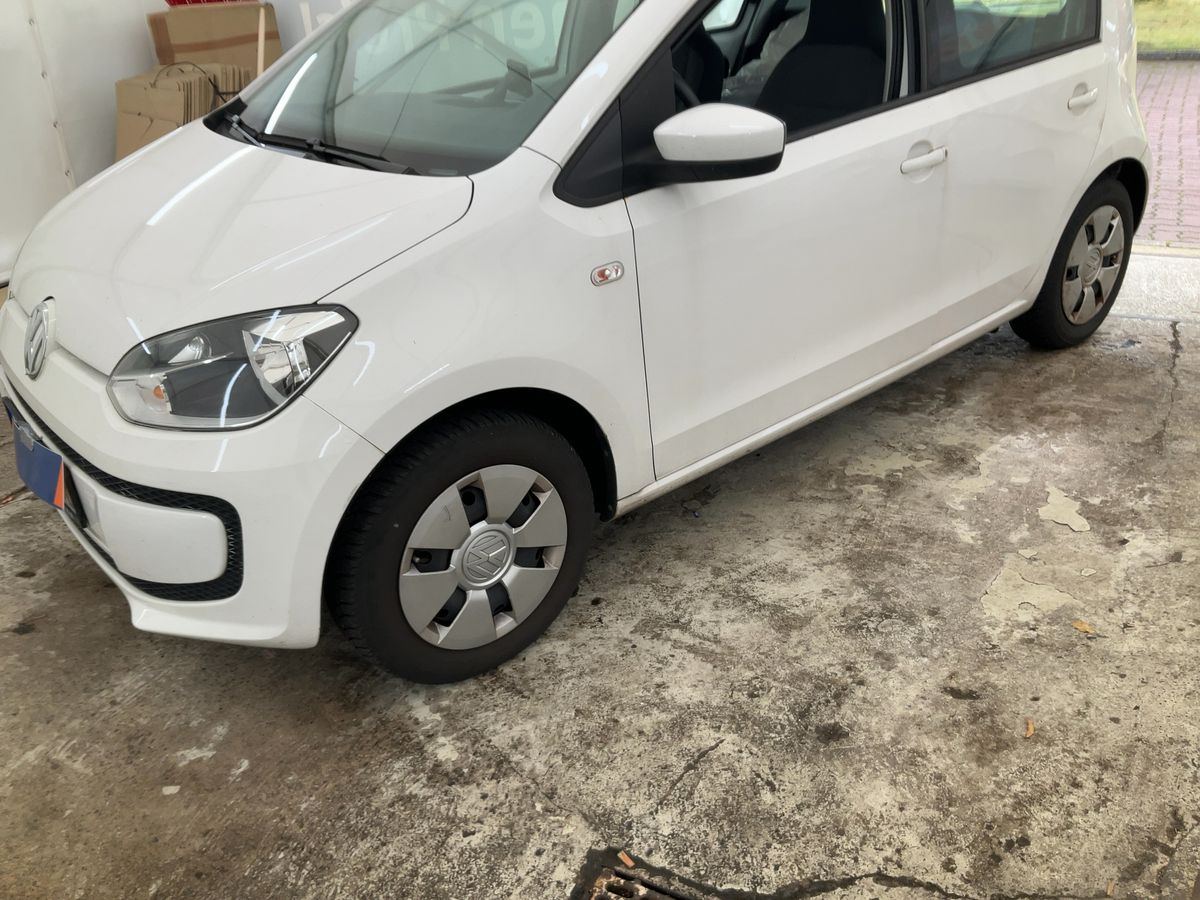 Volkswagen up! 1.0 Move up!