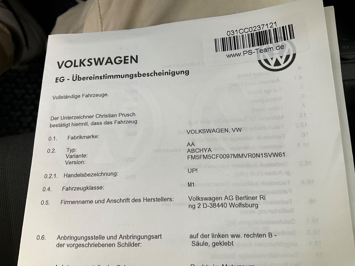 Volkswagen up! 1.0 Move up!
