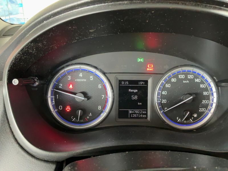 Suzuki SX4 1.4 BoosterJet Comfort — zdjęcie 13